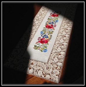 Serenity Table Runner Embroidery Designs